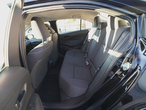 Used 2023 Toyota Corolla LE image 13