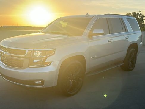 Used 2018 Chevrolet Tahoe LT RWD image 9