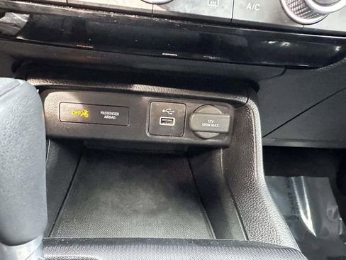 Certified 2024 Honda Civic Sport image 21