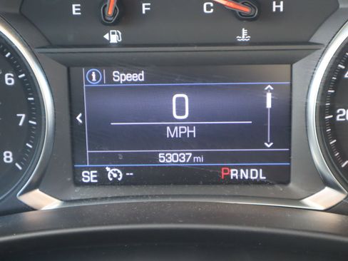 Used 2023 Chevrolet Equinox LT w/ Driver Convenience Package image 24