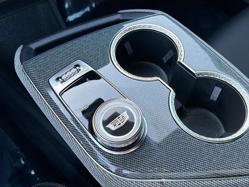 Used 2025 Cadillac Optiq Sport 1 w/ LPO, Floor Liner Package image 29