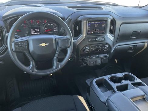 Used 2025 Chevrolet Silverado 1500 W/T w/ WT Value Package image 6