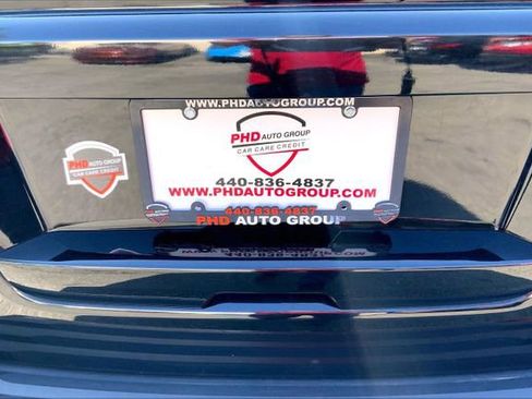 Used 2018 GMC Yukon Denali w/ Open Road Package AWD/4WD image 13