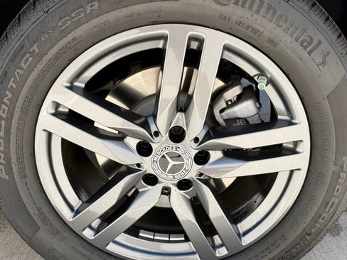 Used 2026 Mercedes-Benz GLB 250 image 10