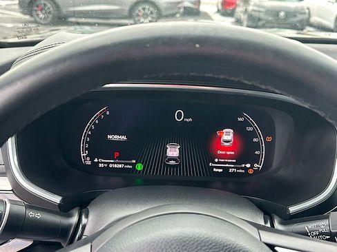 Certified 2023 Acura MDX SH-AWD w/ Technology Package image 28