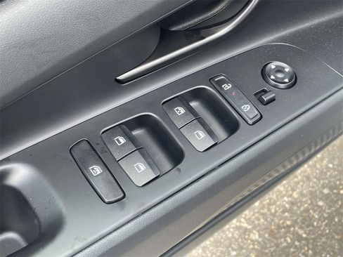 New 2025 Hyundai Elantra Sport image 14