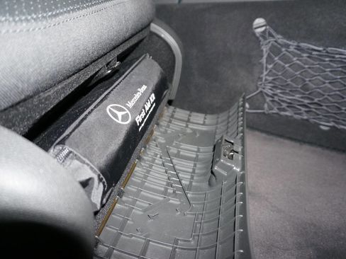 Used 2006 Mercedes-Benz E 350 Sedan image 19