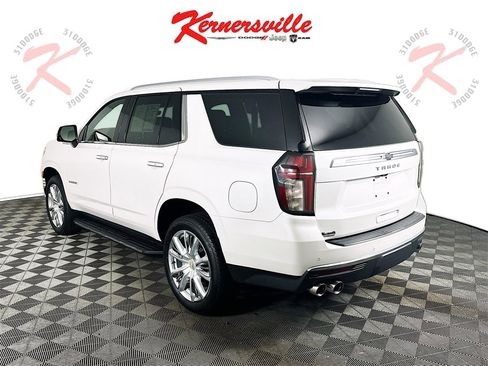 Used 2021 Chevrolet Tahoe High Country w/ Premium Package image 5