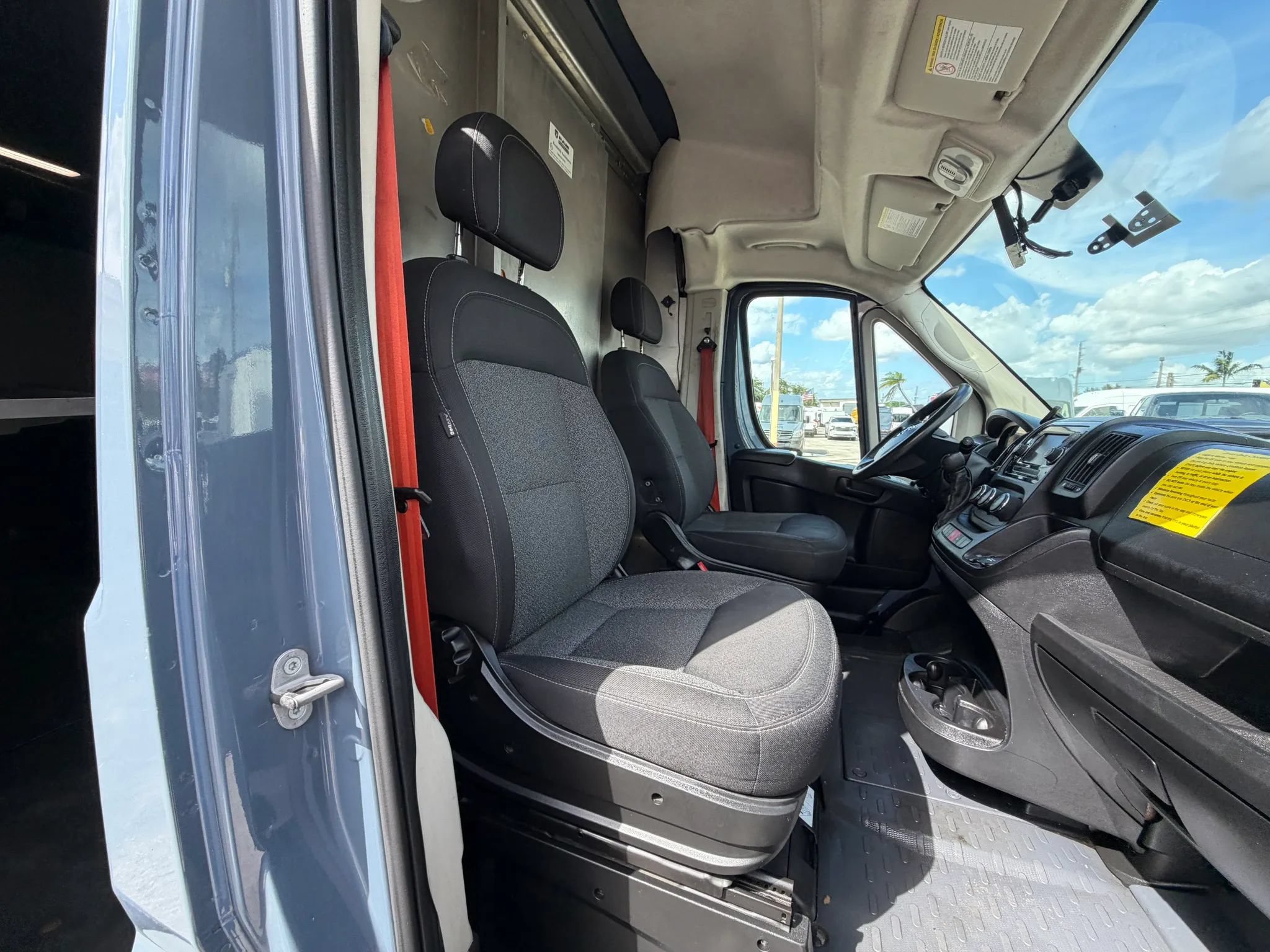 Used 2020 RAM ProMaster 3500 FWD image 19