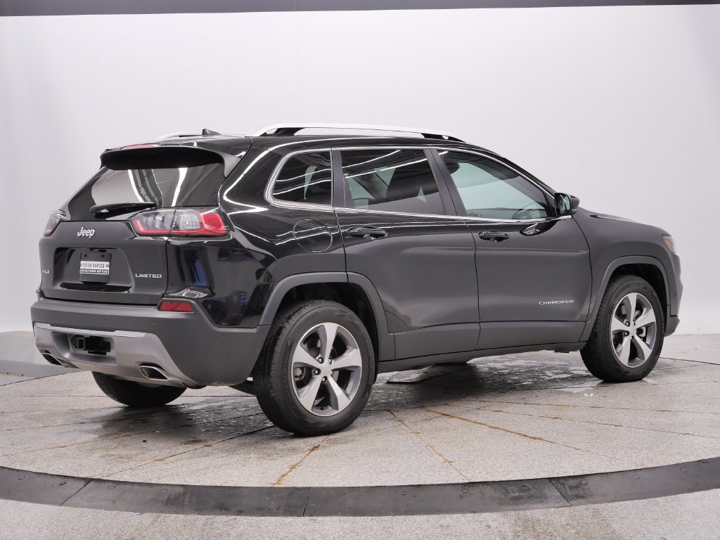 Certified 2021 Jeep Cherokee Limited w/ Elite Package AWD/4WD image 6