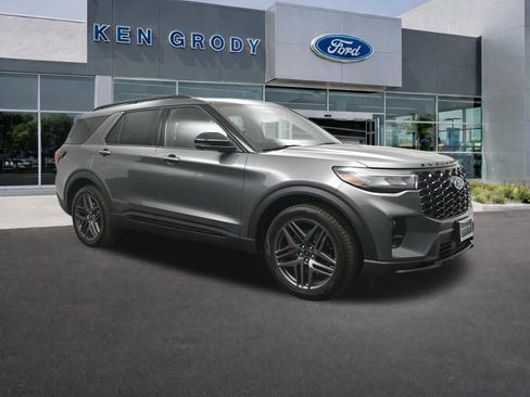 New 2026 Ford Explorer ST image 1