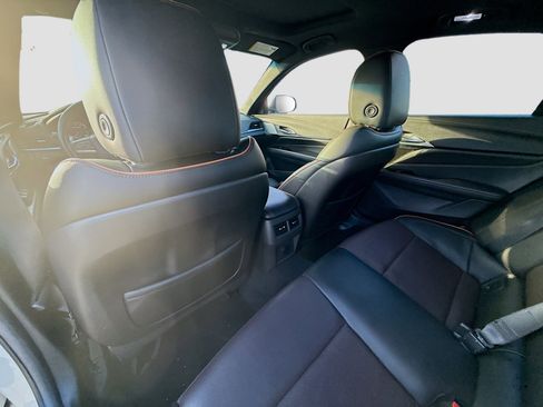 Used 2022 Cadillac CT4 V w/ LPO, ONYX Package image 23