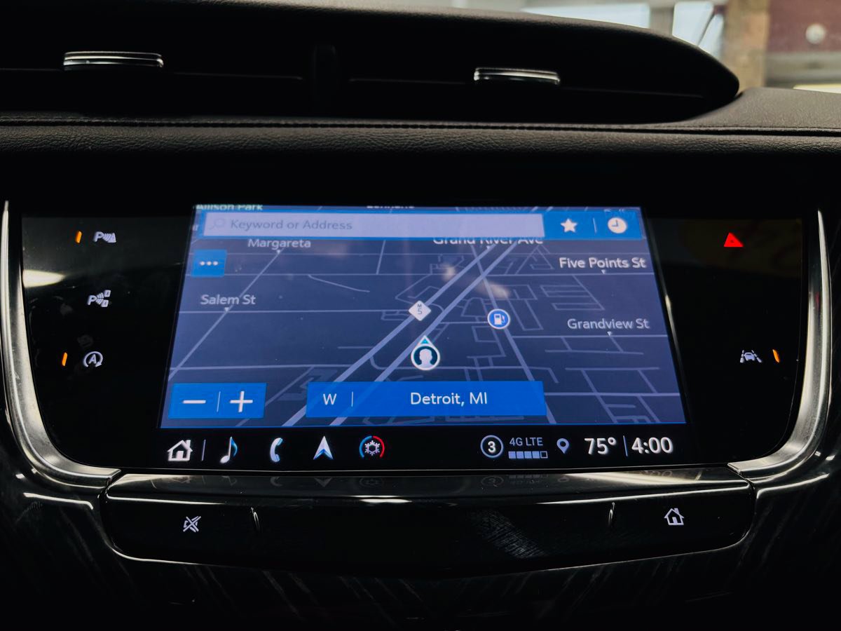 Used 2024 Cadillac XT6 Premium Luxury w/ Technology Package FWD image 66