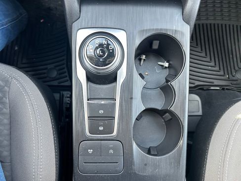 Used 2022 Ford Escape SE w/ Cold Weather Package image 28