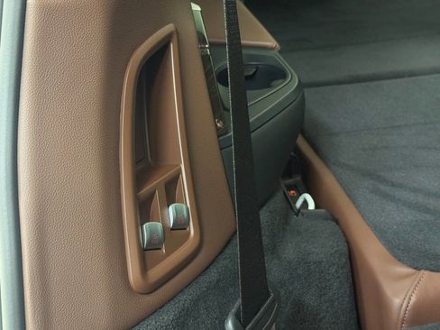 Used 2020 BMW X7 xDrive40i w/ Premium Package image 46