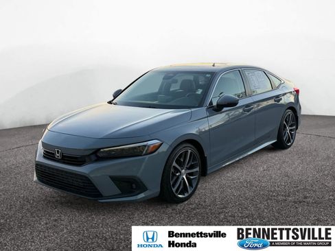 Used 2024 Honda Civic Touring image 1