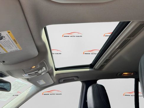 Used 2013 Mercedes-Benz ML 350 4MATIC image 31