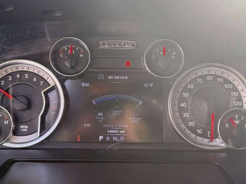 Used 2014 RAM 1500 Laramie w/ Convenience Group AWD/4WD image 15