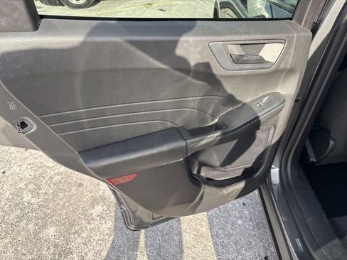 Used 2023 Ford Escape Active image 19