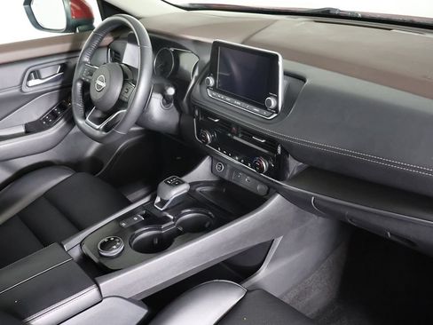 Used 2023 Nissan Rogue SV w/ SV Premium Package AWD/4WD image 26