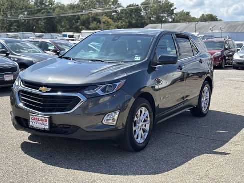 Used 2020 Chevrolet Equinox LT image 3