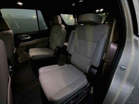 Used 2023 GMC Yukon SLT image 20