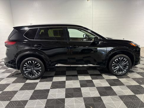 Certified 2024 Nissan Rogue Platinum AWD/4WD image 6