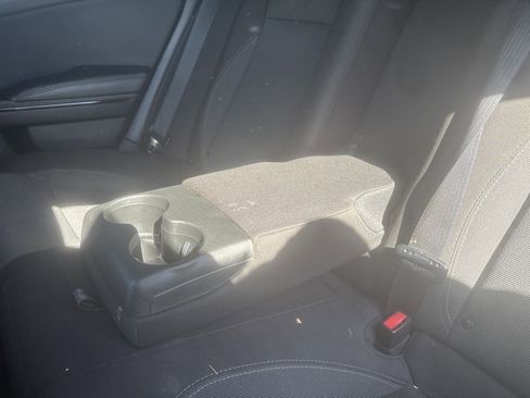 Used 2017 Dodge Charger SE w/ Blacktop Package image 27