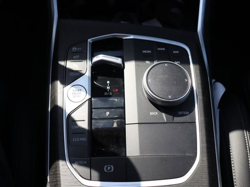 Used 2024 BMW 330i Sedan image 21