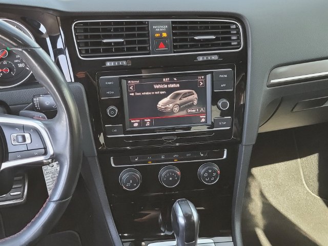 Used 2018 Volkswagen GTI S FWD image 13