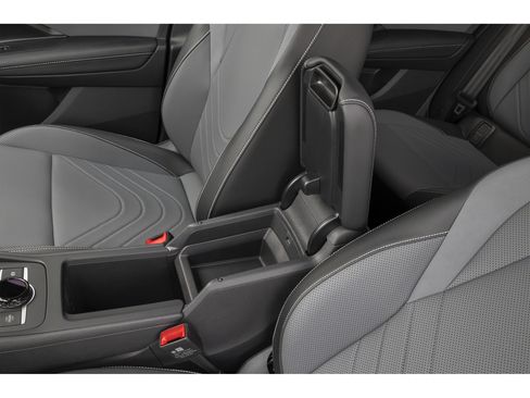 New 2026 Volkswagen Tiguan SE R-Line FWD image 10