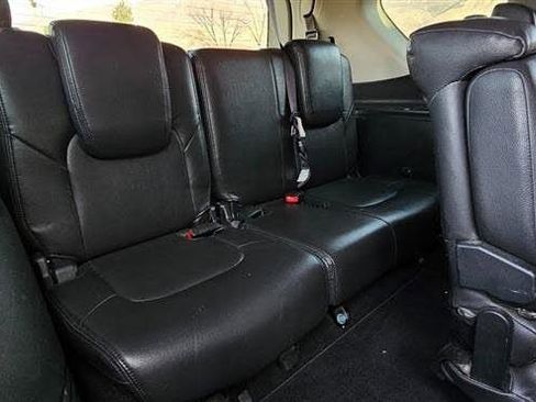 Used 2017 Nissan Armada SV image 20