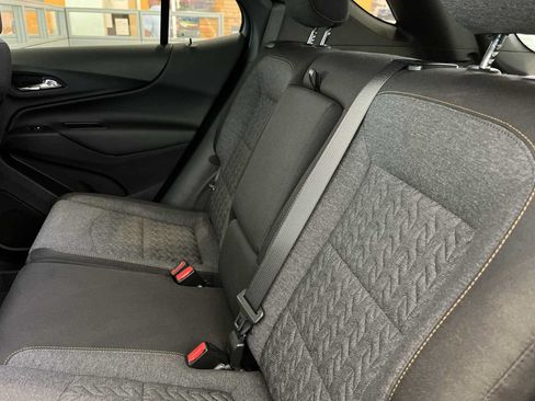 Used 2022 Chevrolet Equinox LT AWD/4WD image 15