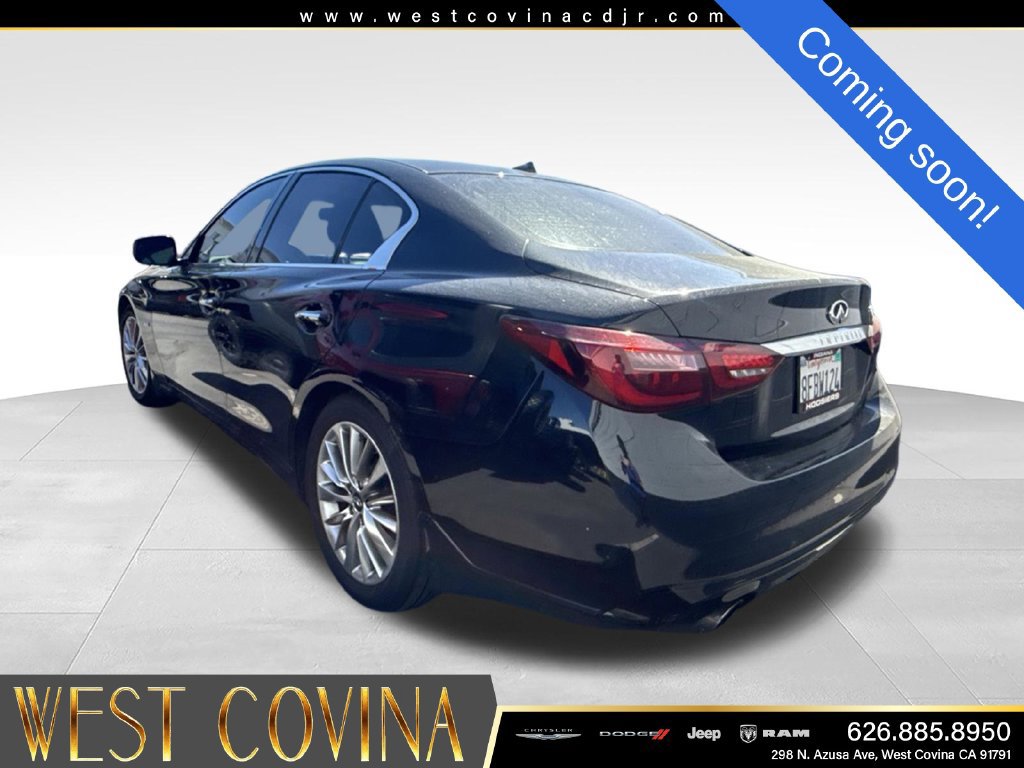 Used 2018 INFINITI Q50 Luxe w/ Essential Package (3.0T Luxe) RWD image 5