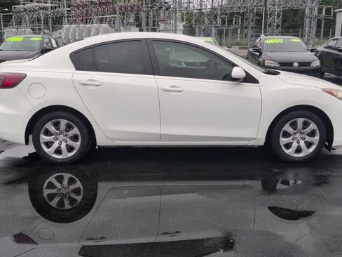 Used 2012 MAZDA MAZDA3 i Sport FWD image 9