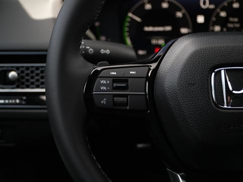 Used 2025 Honda Civic Sport Touring image 22