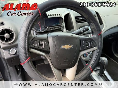 Used 2015 Chevrolet Sonic LT image 20