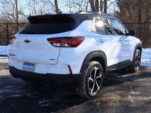Certified 2023 Chevrolet TrailBlazer RS w/ Sun and Liftgate Package image 11