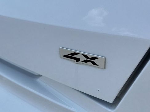 Used 2023 Kia Sorento SX AWD/4WD image 8