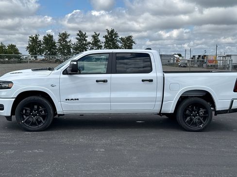 New 2026 RAM 1500 Laramie AWD/4WD image 6