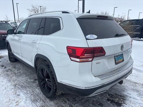 Used 2019 Volkswagen Atlas SEL Premium image 4