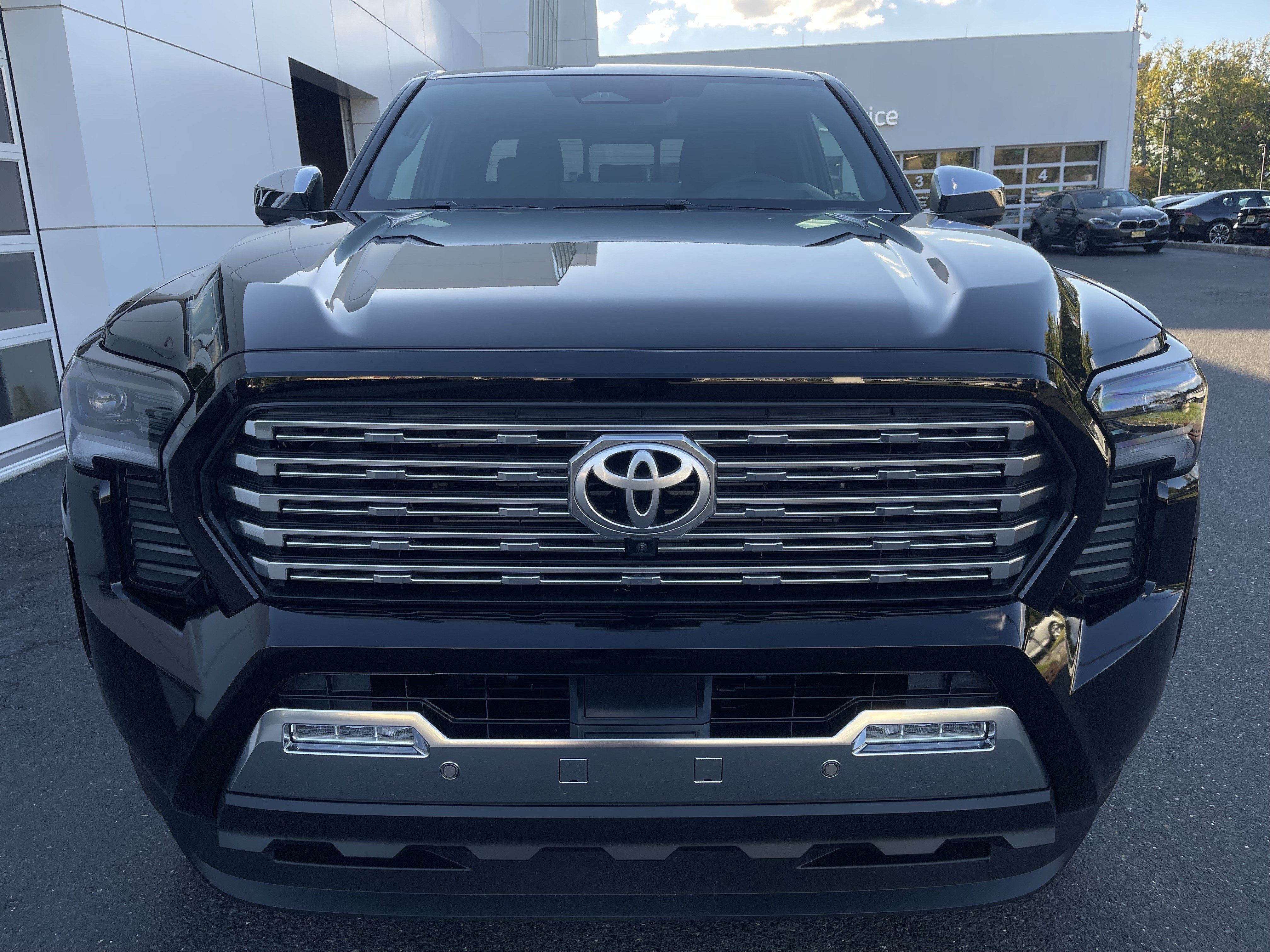 Used 2026 Toyota Tacoma Limited AWD/4WD image 2