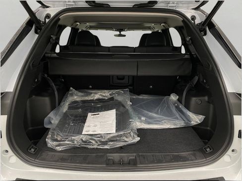 New 2025 Mitsubishi Outlander SE image 5