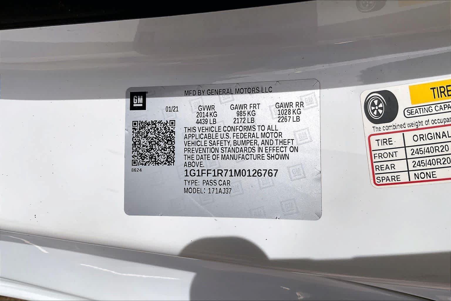 Used 2021 Chevrolet Camaro LT w/ RS Package RWD image 31