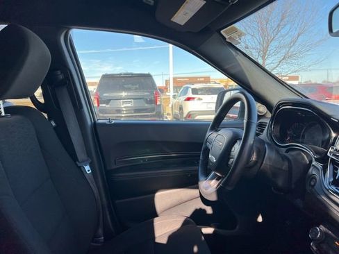 Used 2024 Dodge Durango SXT image 32