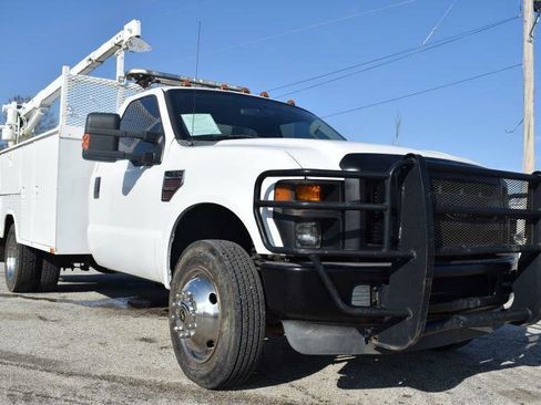 Used 2008 Ford F450 2WD Regular Cab Super Duty image 4