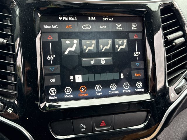 Used 2020 Jeep Cherokee Limited AWD/4WD image 31