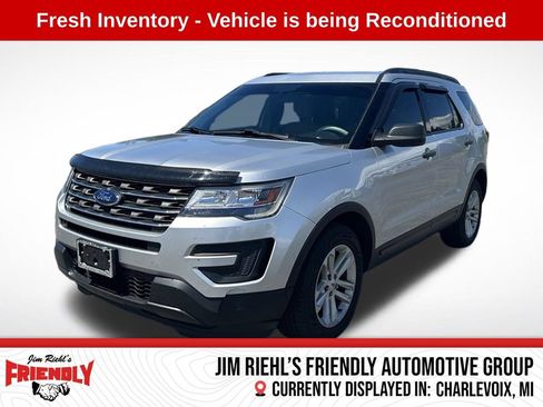 Used 2017 Ford Explorer FWD image 1
