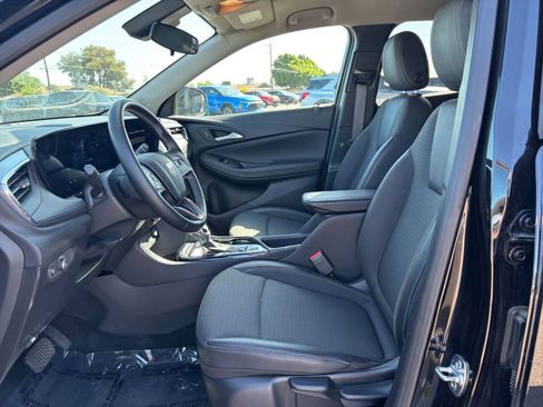 Used 2025 Buick Encore GX Preferred FWD image 25