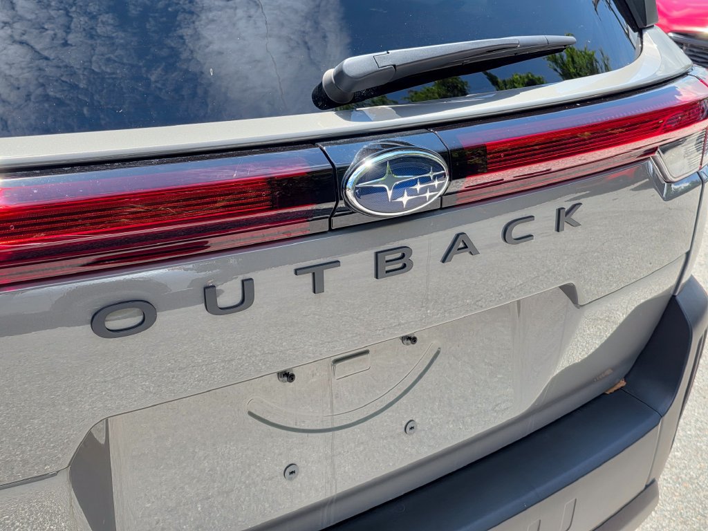 New 2026 Subaru Outback Limited AWD/4WD image 8